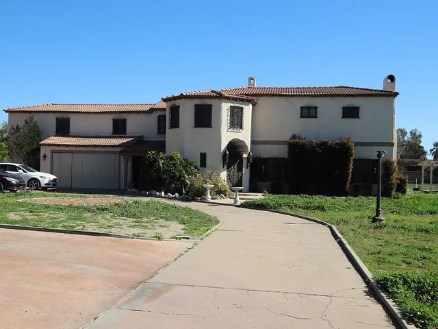 Fontana, California