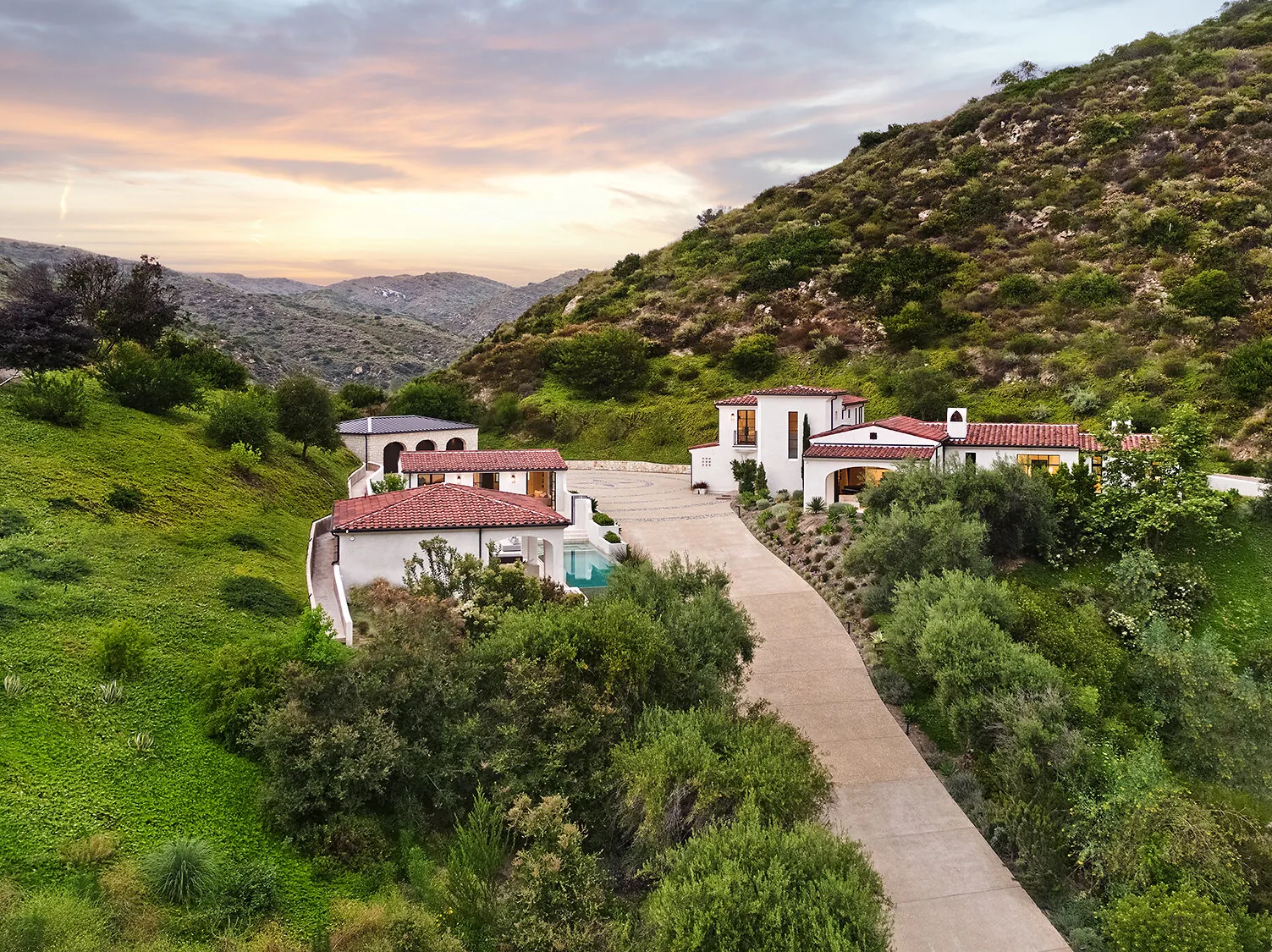 Canyon estate at golden hour in the Los Angeles hills